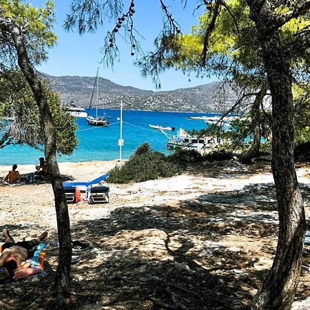Appartement Vue Sur Mer Soul Family, Egine Aegina Esterno foto