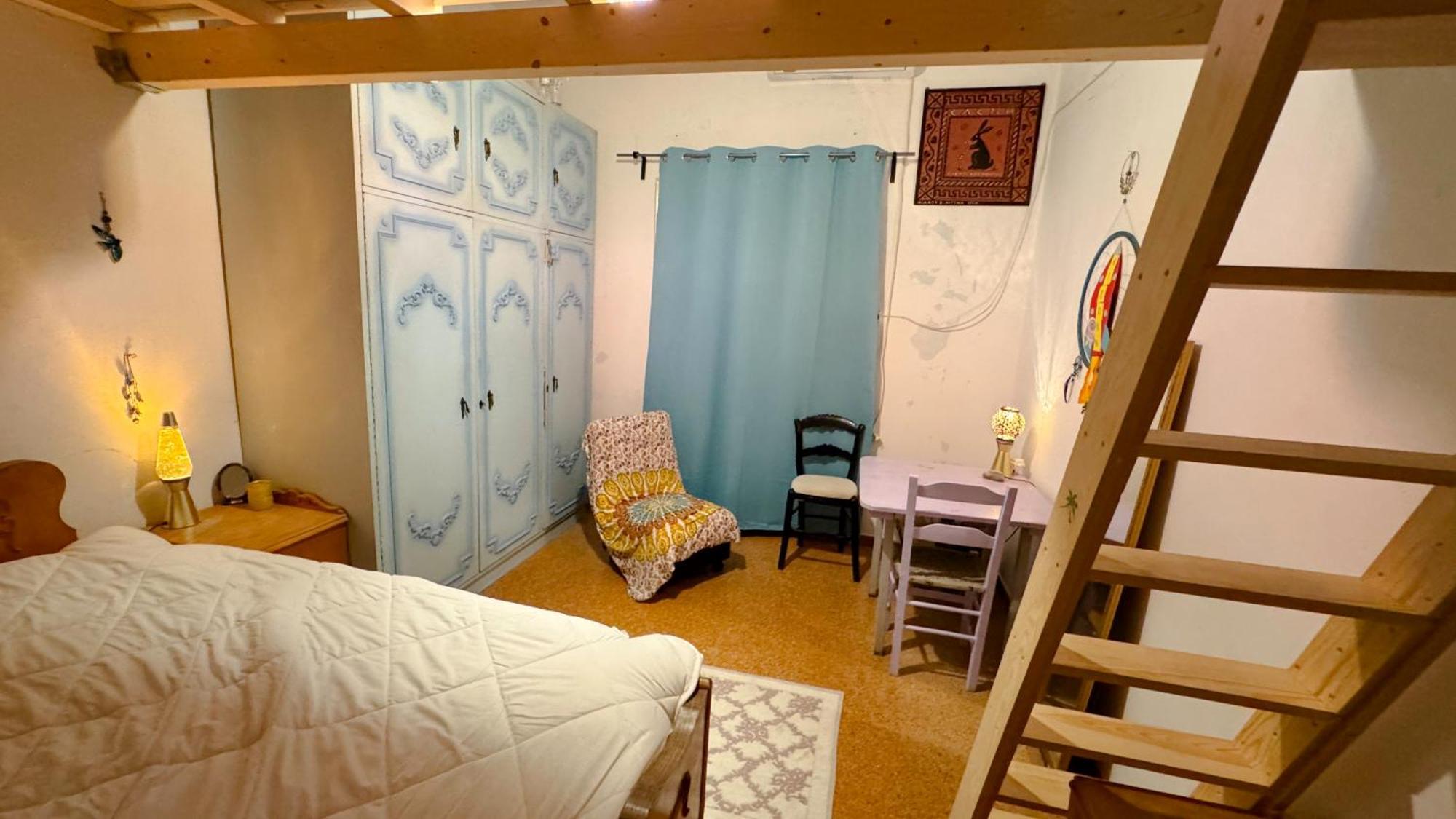Appartement Vue Sur Mer Soul Family, Egine Aegina Esterno foto
